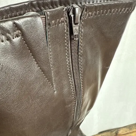 Aerosoles Tall Boots Size 9.5 Dark Brown Faux Leather Knee High Full Zip Styled - Picture 7 of 9